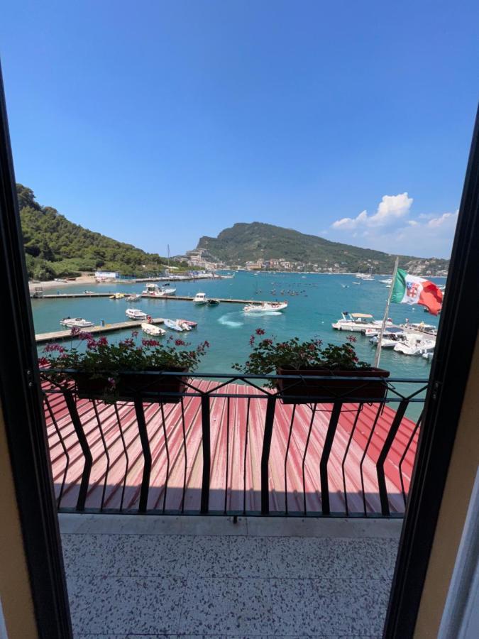 Locanda Lorena Hotel Porto Venere Exterior photo